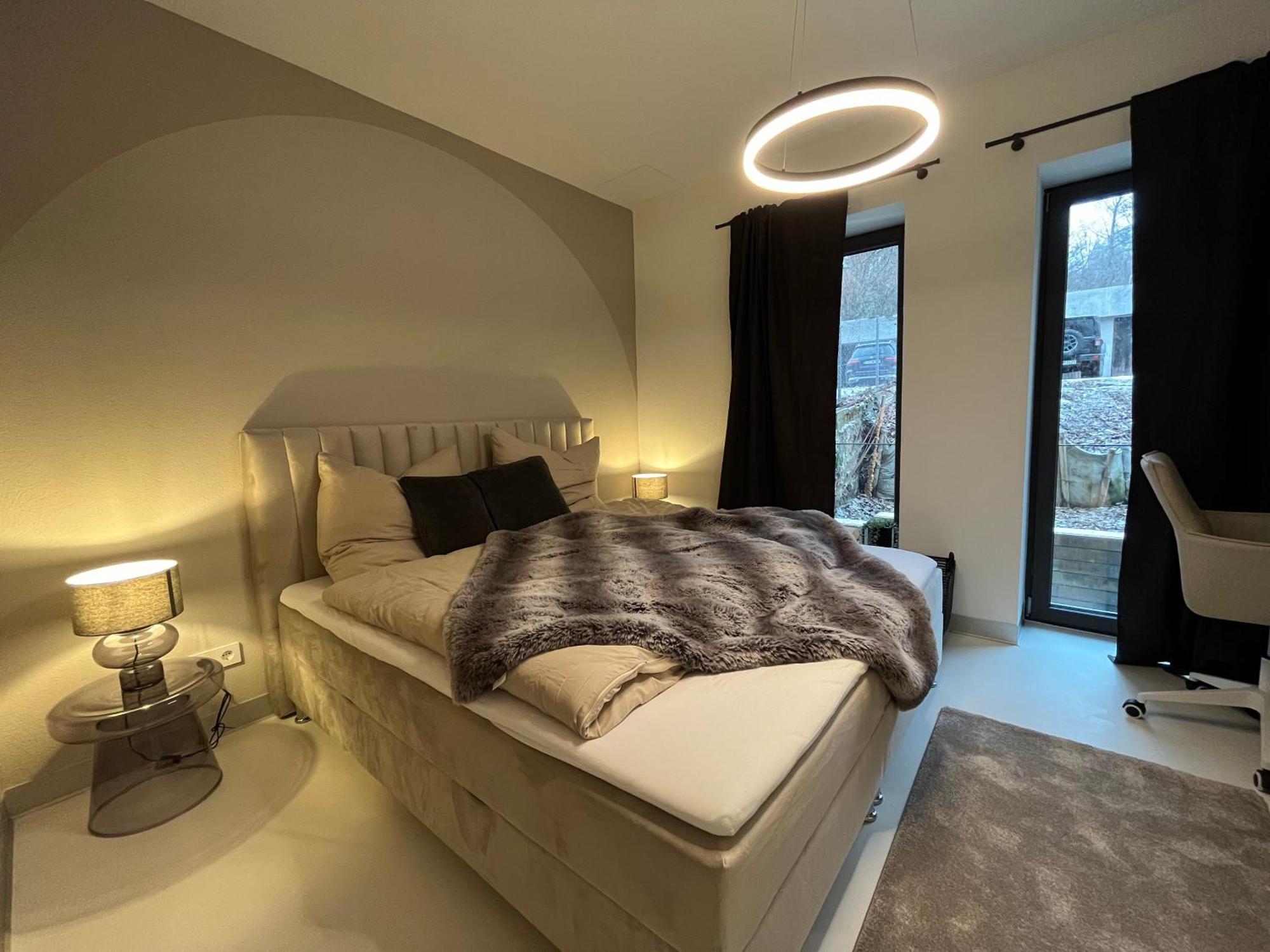 Stuttgart Lux Living - Stilvolles Wohnen Im Zentrum 객실 사진